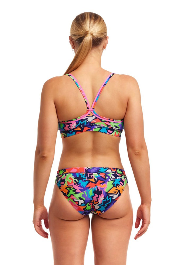 SHARP EDGES SPORTS BRIEF FUNKITA